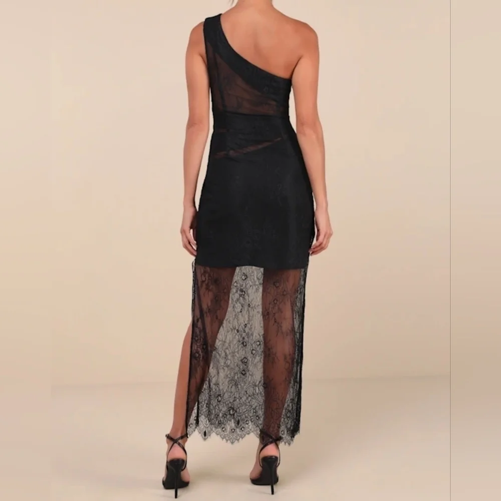 Lulus NWT Sensational Flirt Black Sheer Lace One-shoulder Maxi Dress - Small NWT